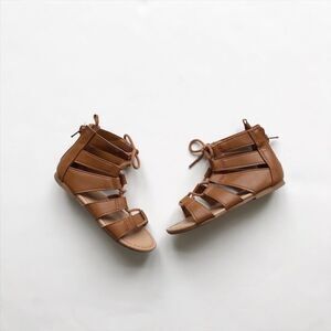 Old Navy tan gladiator sandals VGUC size 5 & 10